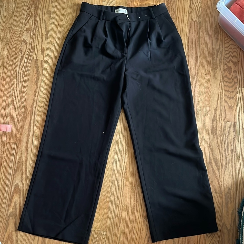 Abercrombie & Fitch Pleated High Rise Wide Leg Trouser Pants Black 30/10 Short